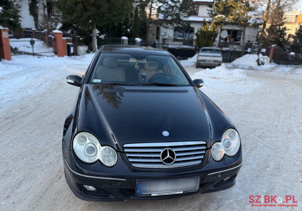 2006' Mercedes-Benz C-Class 180 photo #6