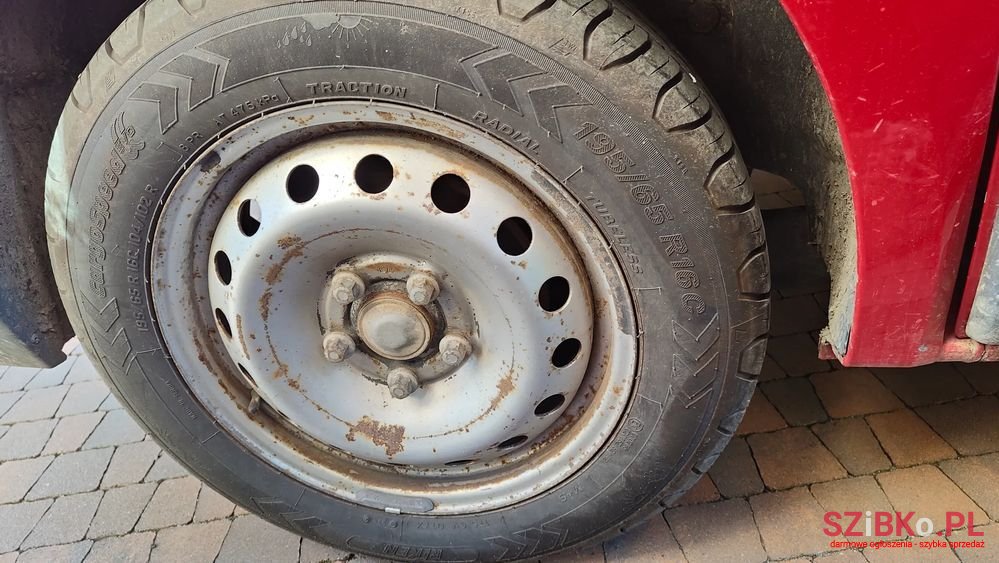 2005' Opel Vivaro photo #4