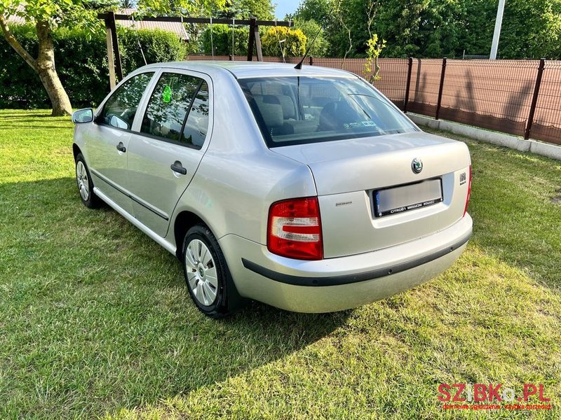 2005' Skoda Fabia 1.4 16V Ambiente photo #3