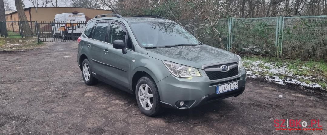 2014' Subaru Forester photo #3