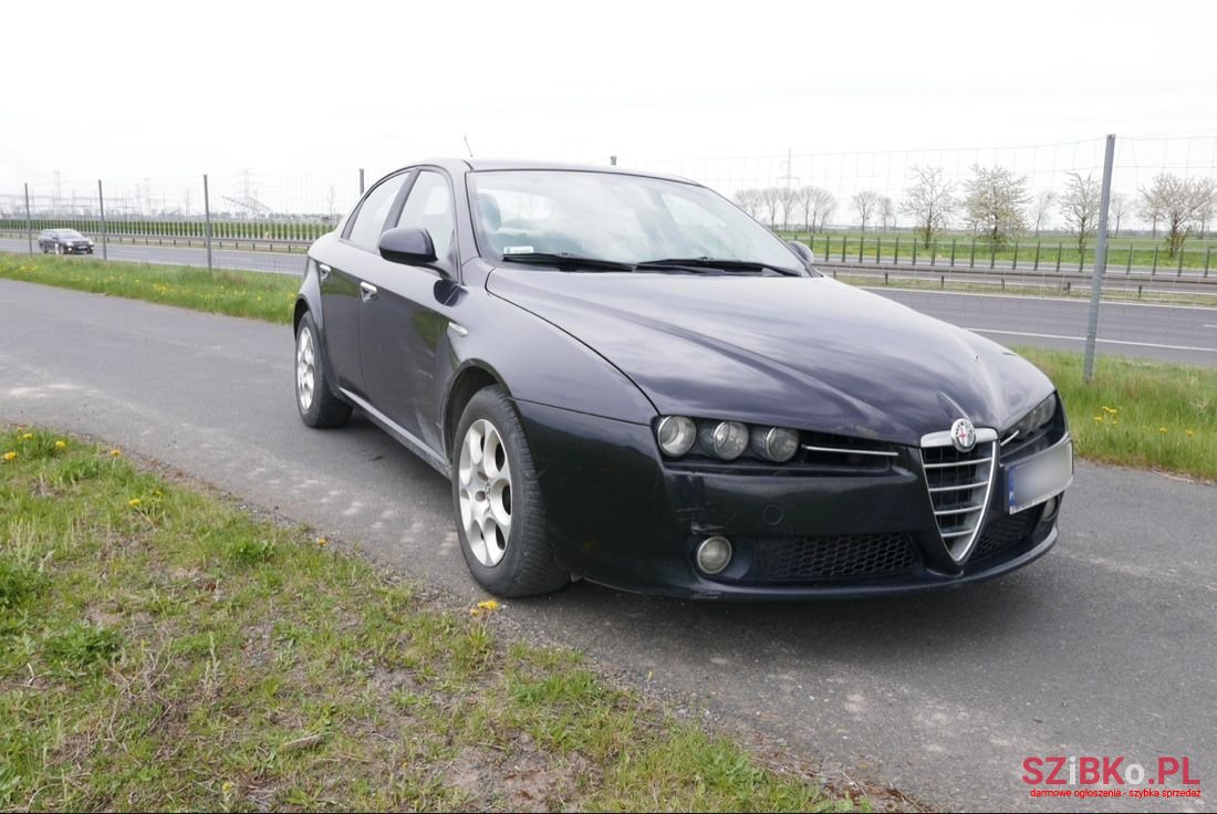 2007' Alfa Romeo 159 photo #5