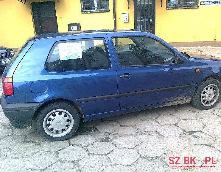 1993' Volkswagen Golf photo #2