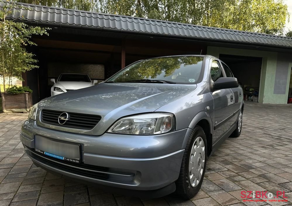 2007' Opel Astra Ii 1.4 Start photo #3