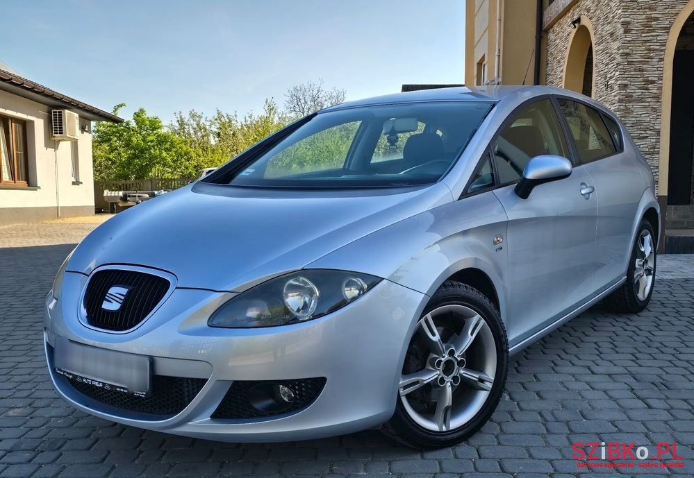 2008' SEAT Leon 1.8 Tsi Sport photo #1