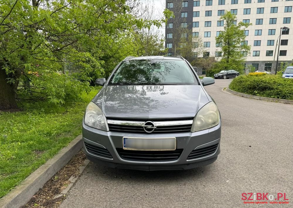2004' Opel Astra photo #2