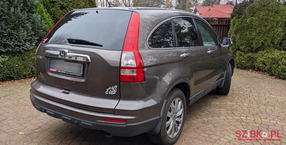 2010' Honda CR-V photo #6