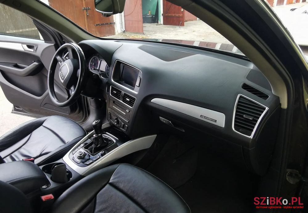 2008' Audi Q5 2.0 Tdi Quattro photo #5