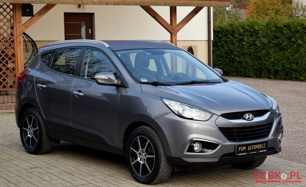 2012' Hyundai ix35 photo #4