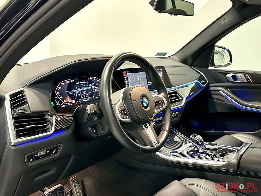 2021' BMW X5 photo #2