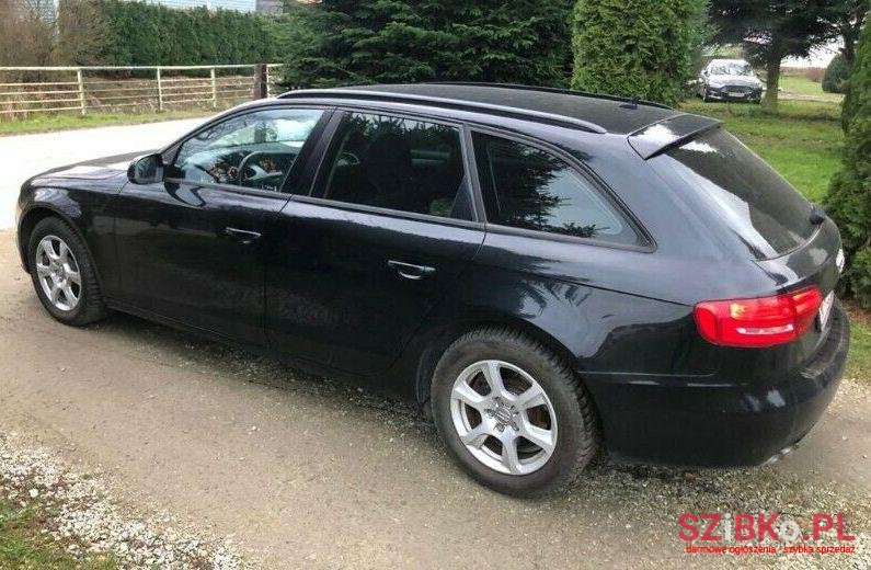 2011' Audi A4 photo #1