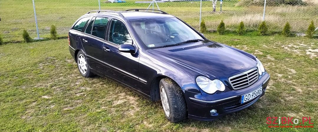 2005' Mercedes-Benz Klasa C photo #1