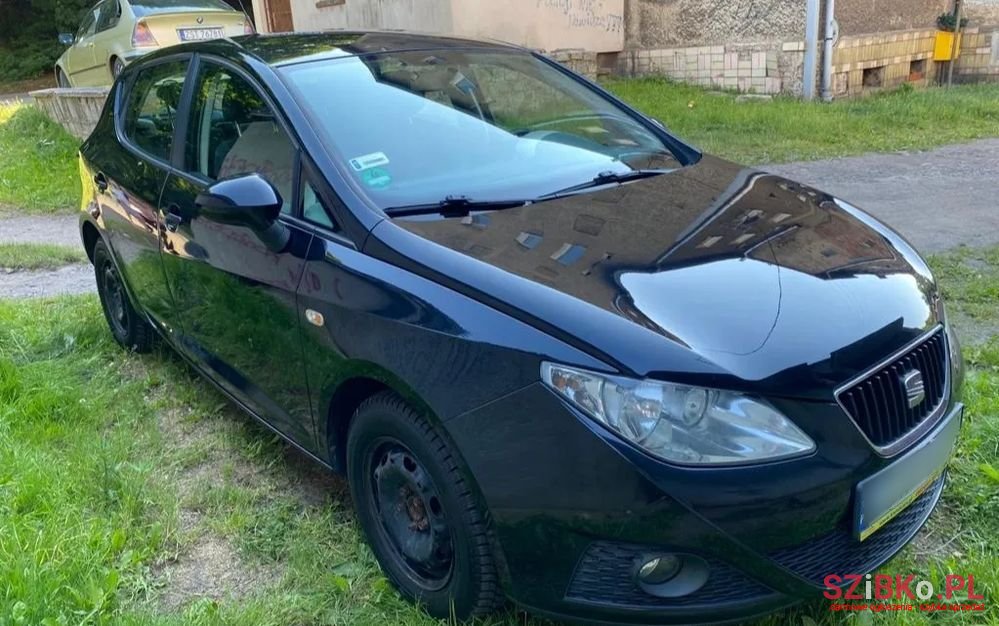 2012' SEAT Ibiza photo #4