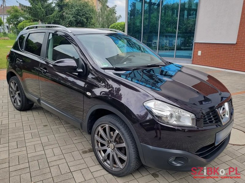 2011' Nissan Qashqai photo #1