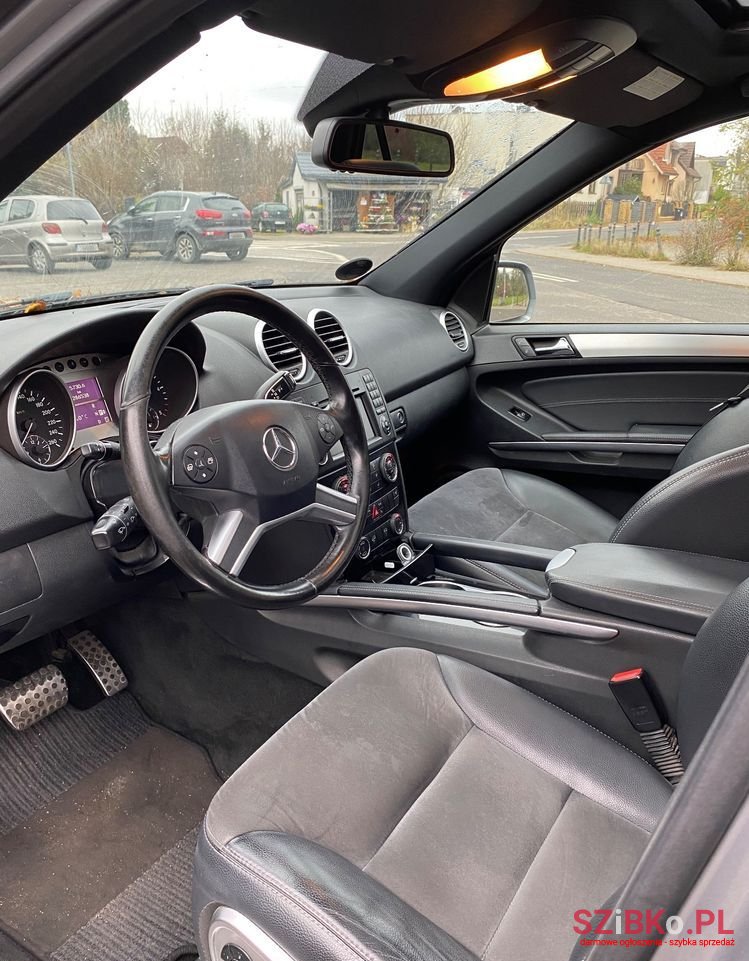 2009' Mercedes-Benz Ml 350 Cdi photo #5