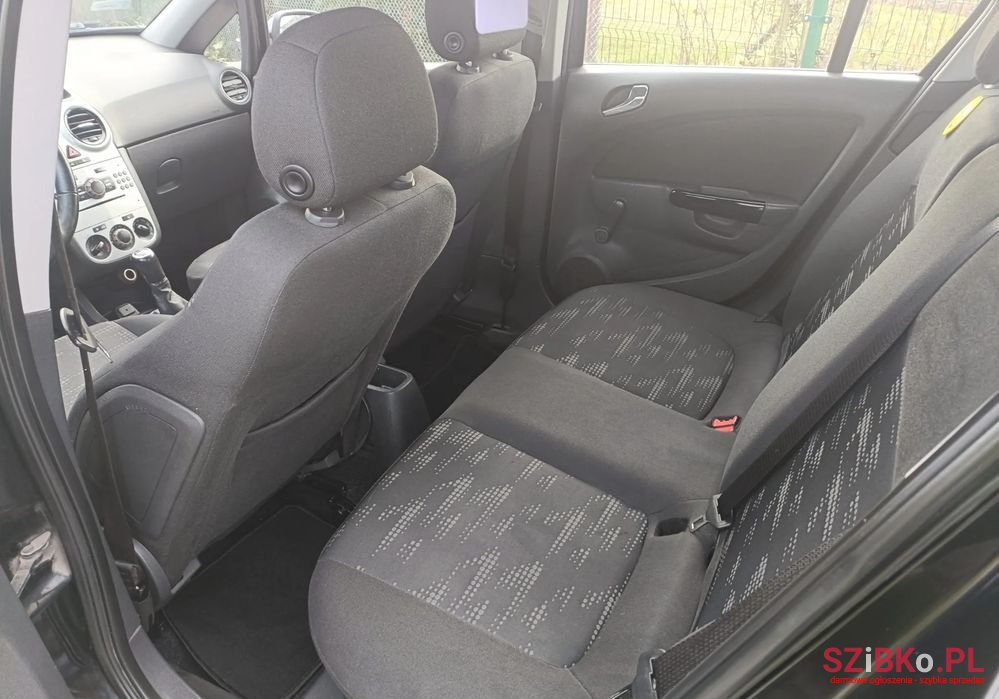 2011' Opel Corsa 1.2 16V Enjoy photo #5