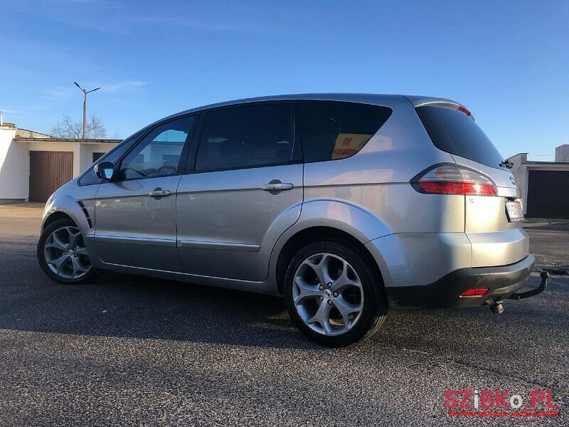 2008' Ford S-Max photo #4