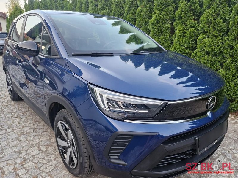 2023' Opel Crossland X photo #1