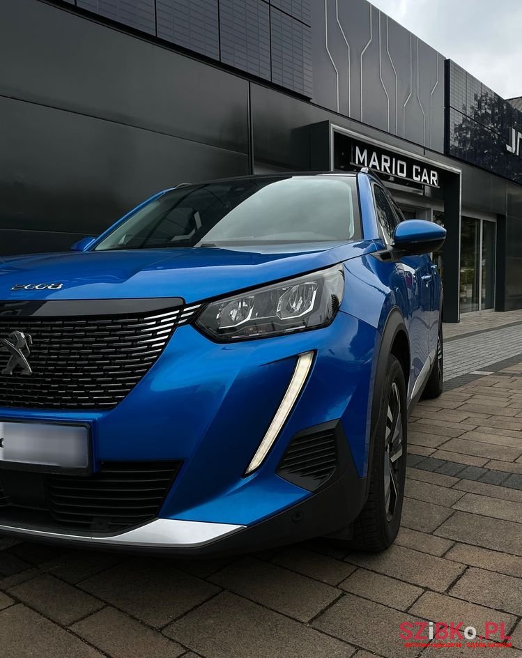 2020' Peugeot 2008 photo #4