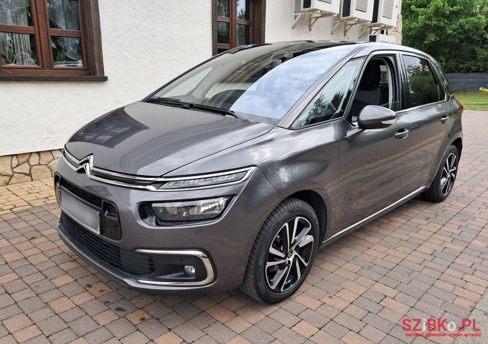 2018' Citroen SpaceTourer 1.6 Bluehdi Xs Shine photo #3