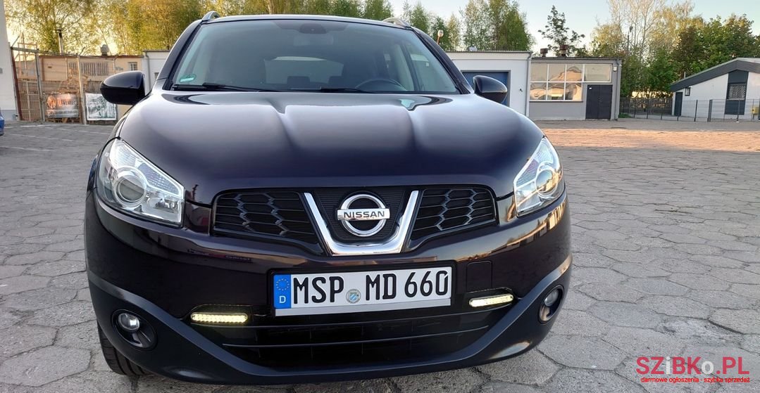 2010' Nissan Qashqai photo #2