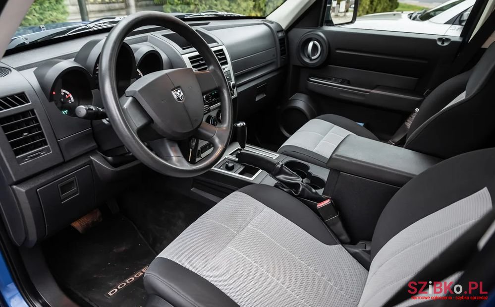 2012' Dodge Nitro photo #6