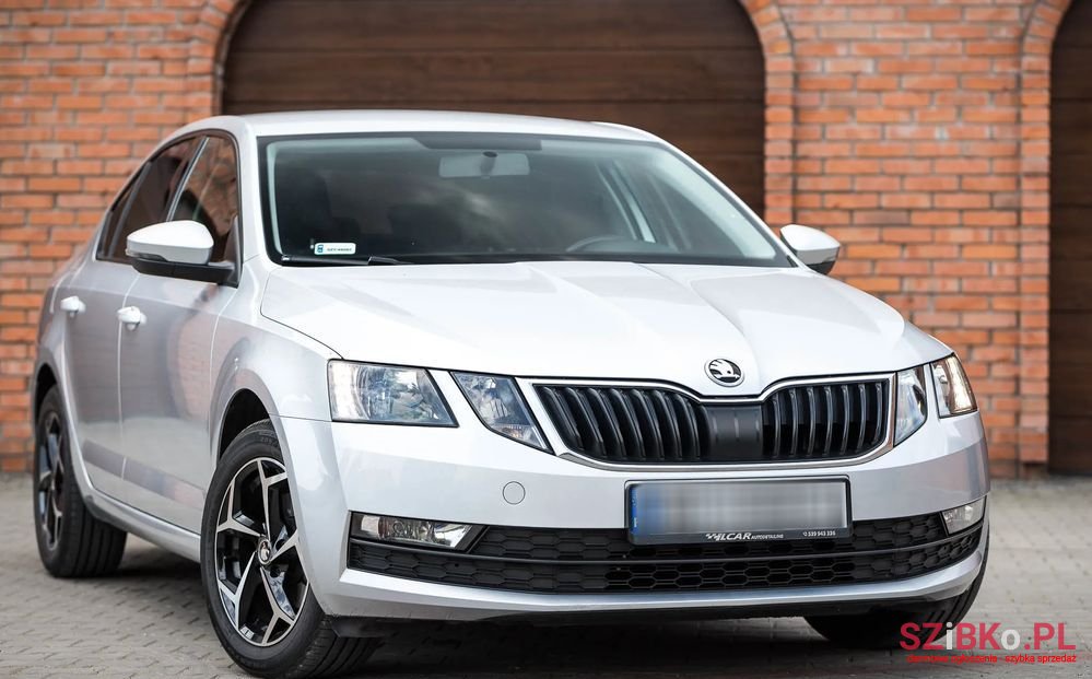 2018' Skoda Octavia 1.6 Tdi Active photo #6