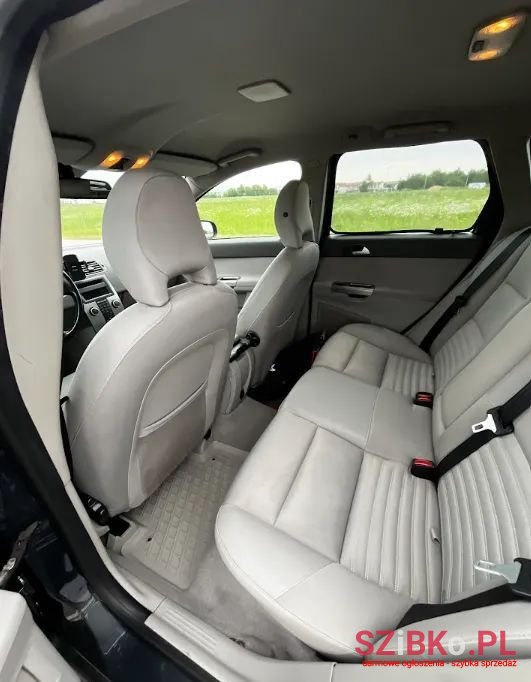2009' Volvo V50 2.0D Momentum photo #6