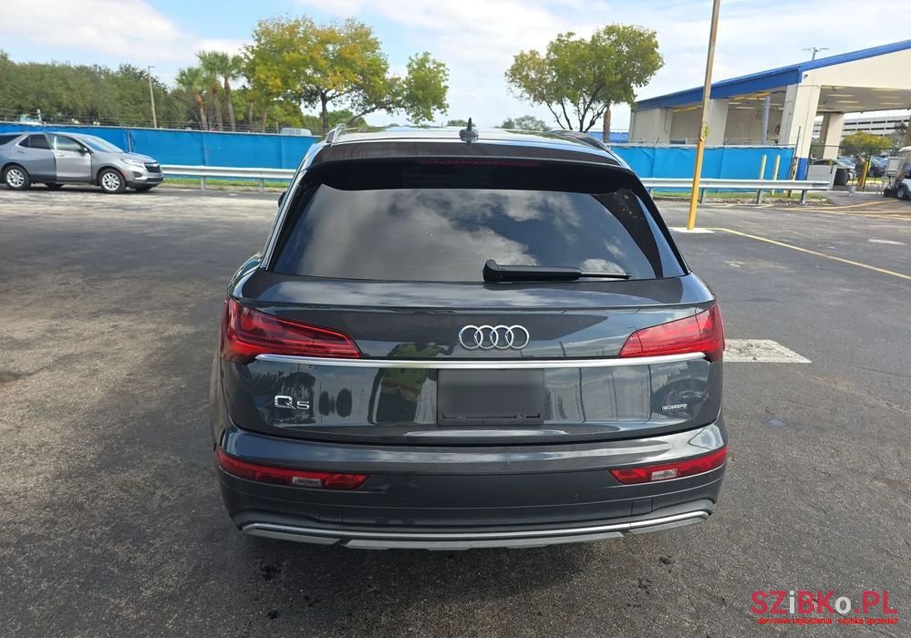 2021' Audi Q5 S Tronic photo #3