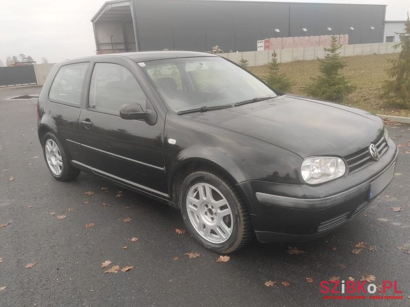 2003' Volkswagen Golf 1.4 Comfortline photo #2