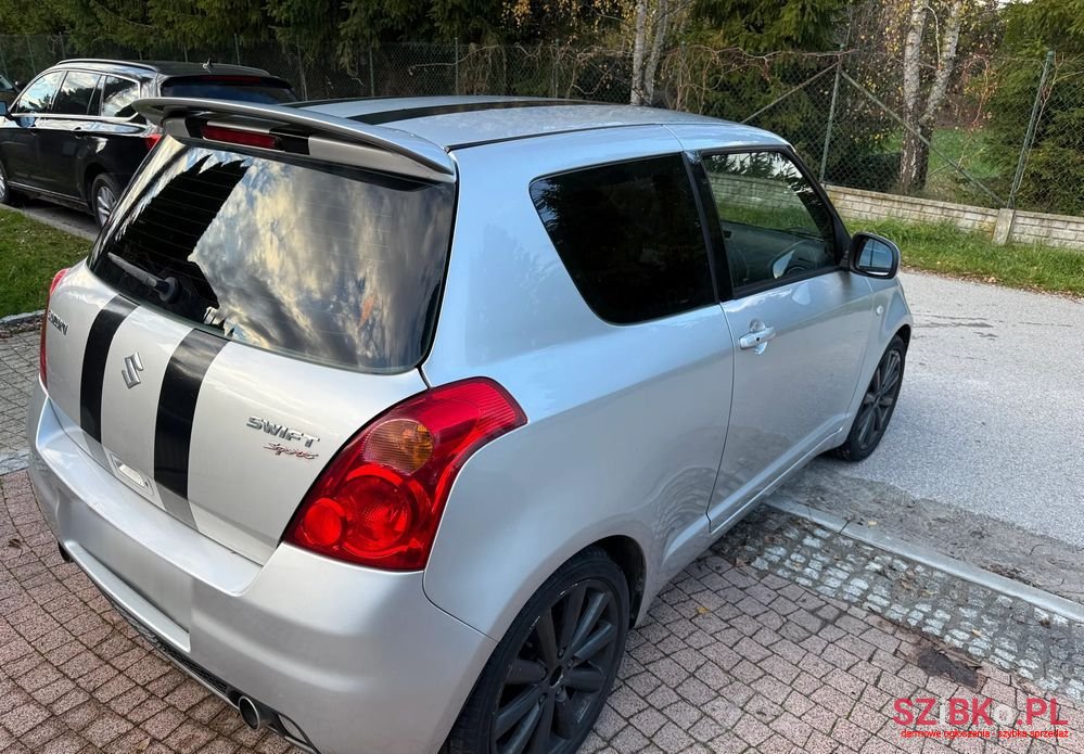 2009' Suzuki Swift 1.6 Sport photo #2