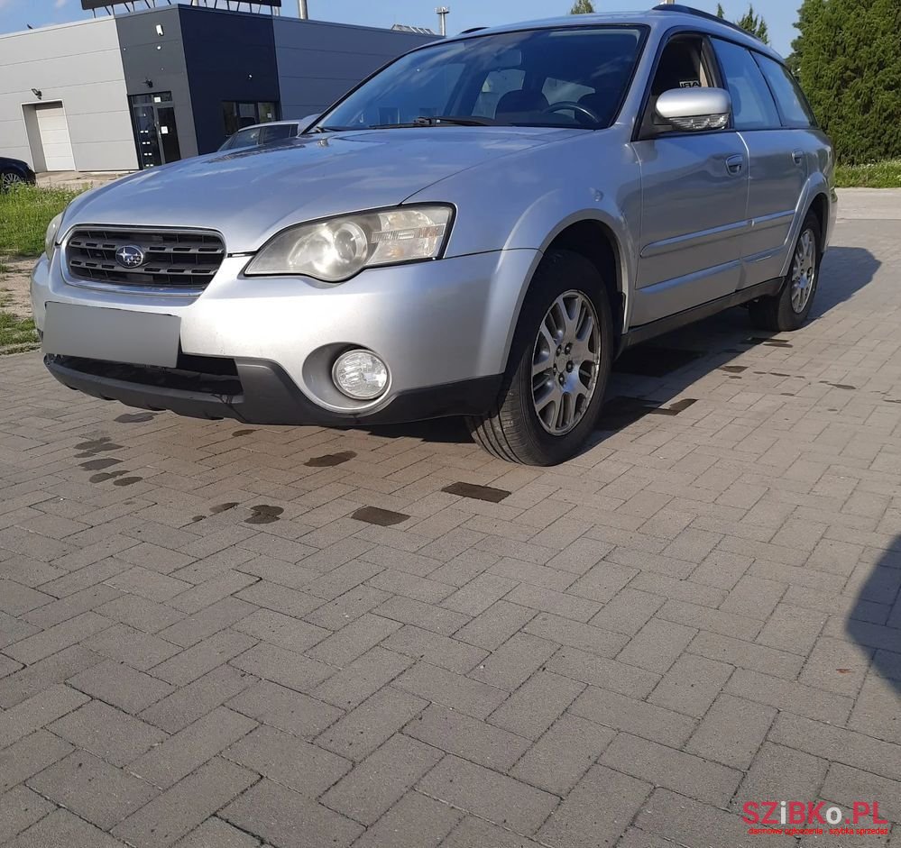 2005' Subaru Legacy Sw 2.5I Mt photo #5