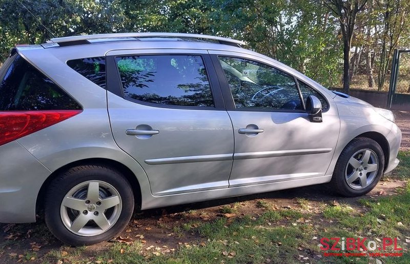 2008' Peugeot 207 photo #2