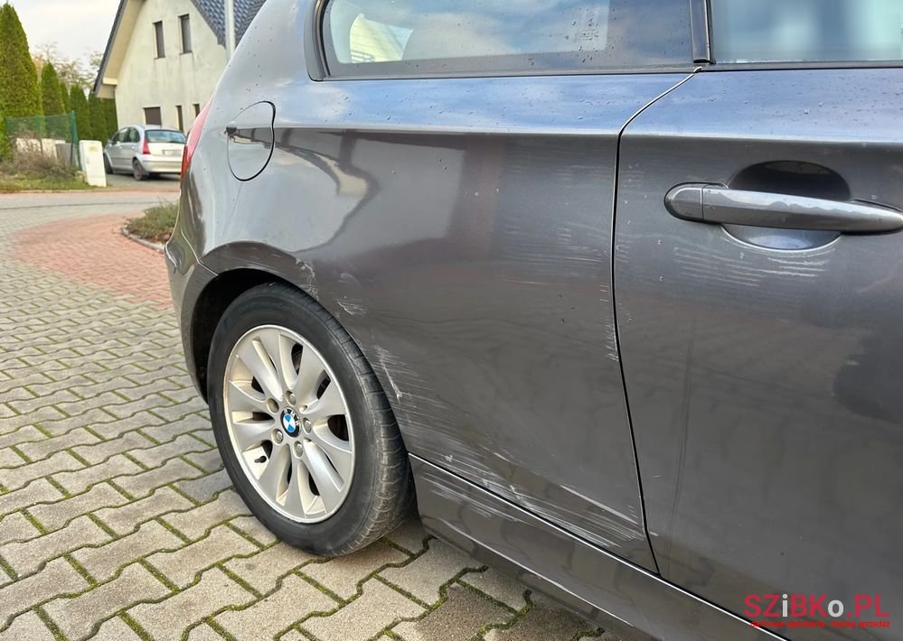 2008' BMW 1 Series 118D photo #6