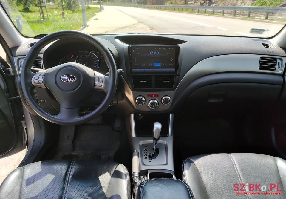 2010' Subaru Forester photo #3