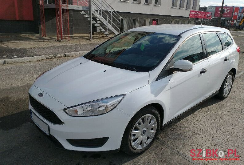 2015' Ford Focus photo #1