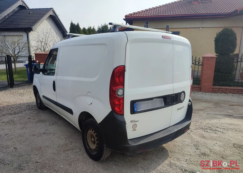 2012' Fiat Doblo photo #3