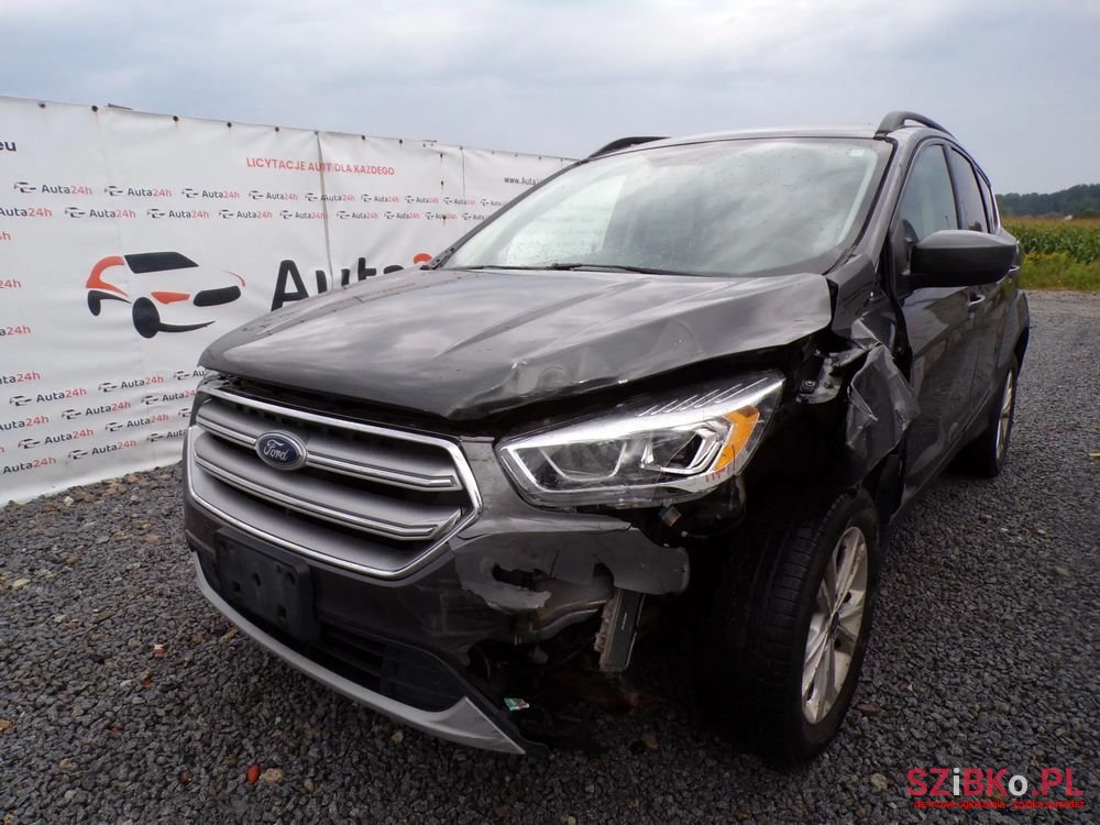 2016' Ford Kuga photo #2