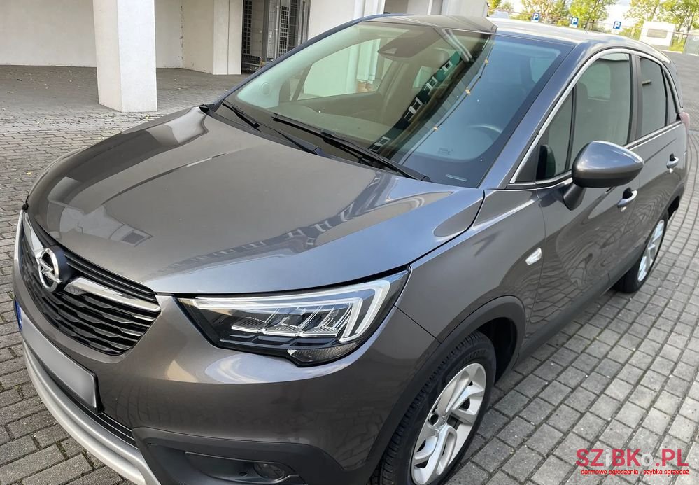 2020' Opel Crossland X photo #2