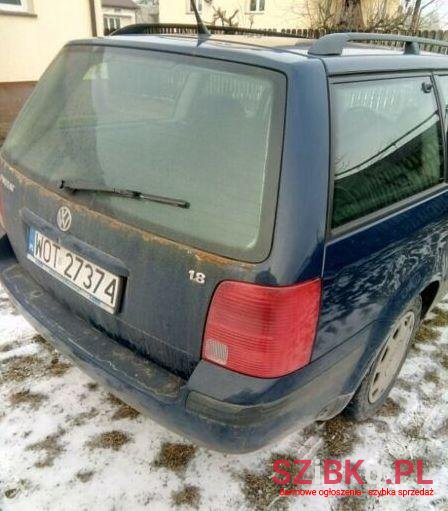 1998' Volkswagen Passat photo #3