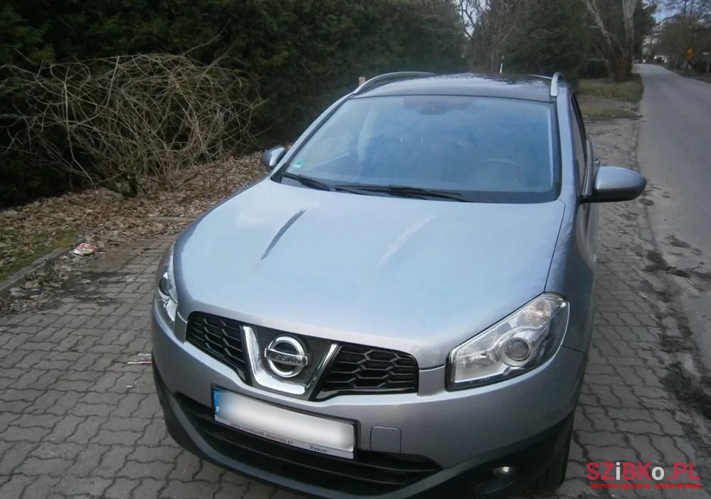2010' Nissan Qashqai 2.0 Tekna photo #1