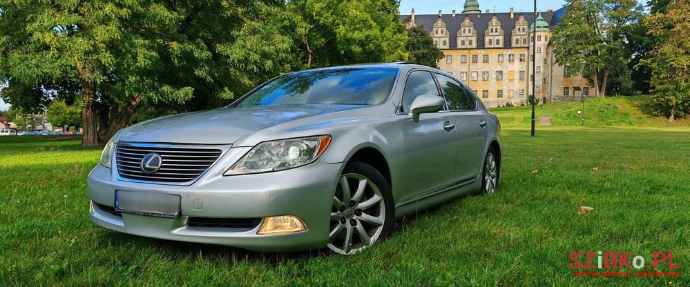 2006' Lexus LS 460 Prestige photo #1