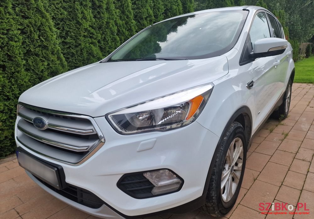 2016' Ford Kuga photo #6