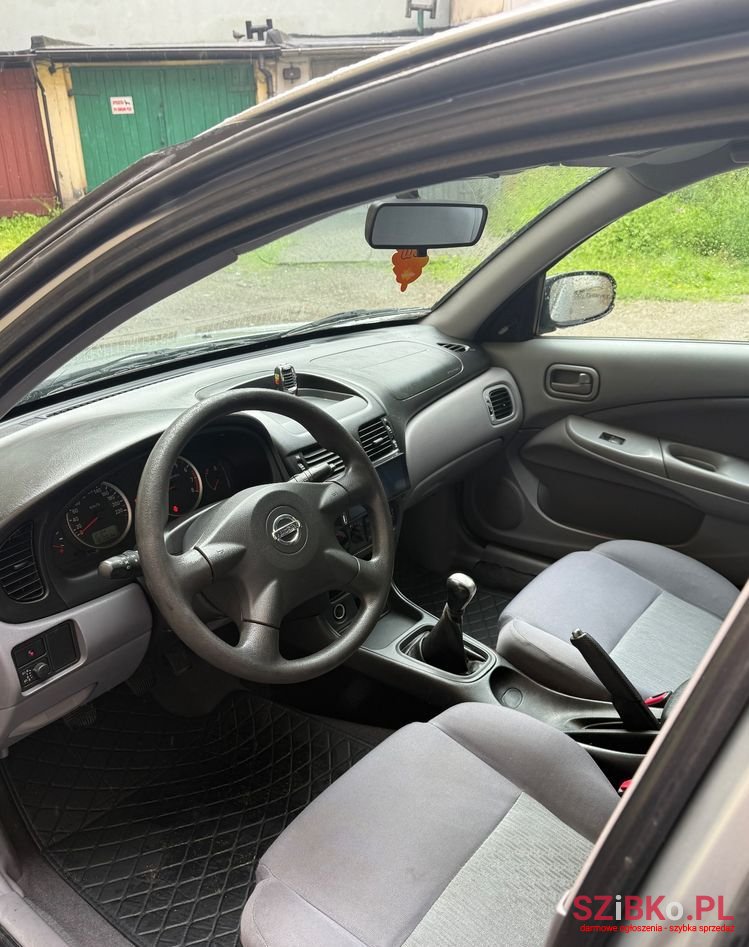 2002' Nissan Almera Ii 1.8 Acenta photo #6