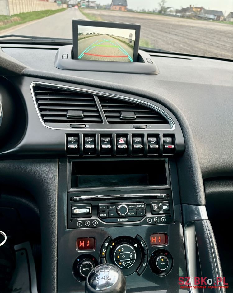 2014' Peugeot 3008 155 Thp Premium photo #6