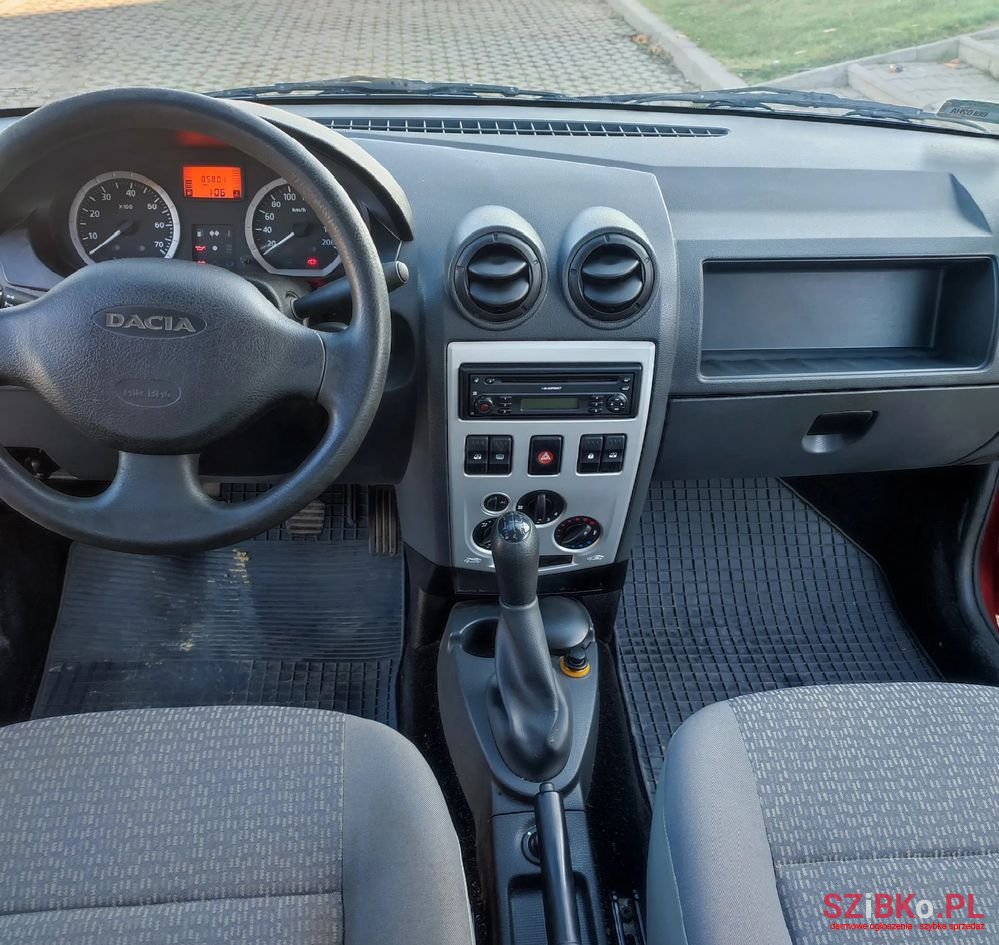 2007' Dacia Logan photo #4