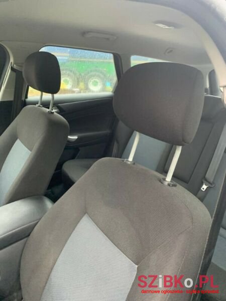 2011' Ford Mondeo photo #4