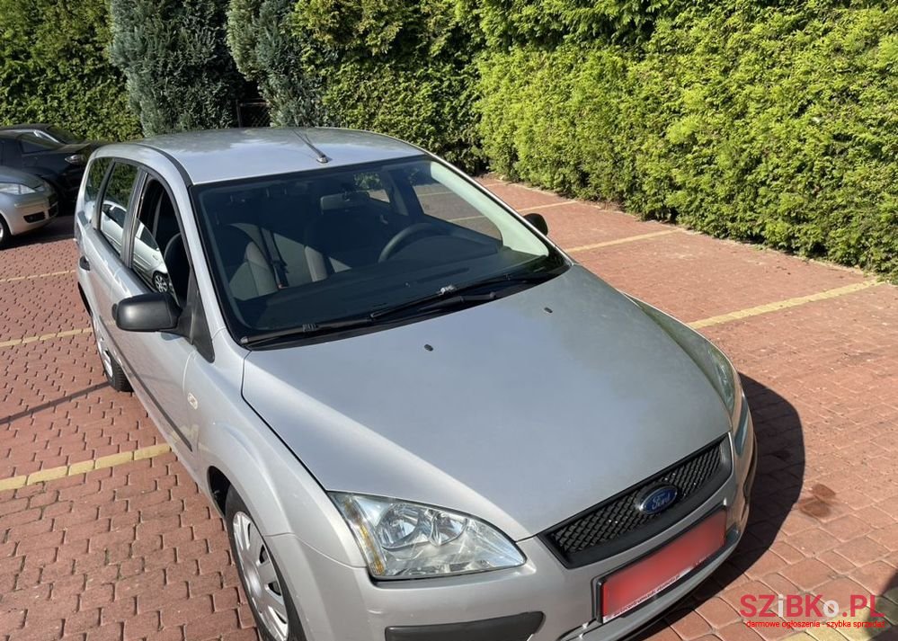 2005' Ford Focus photo #3