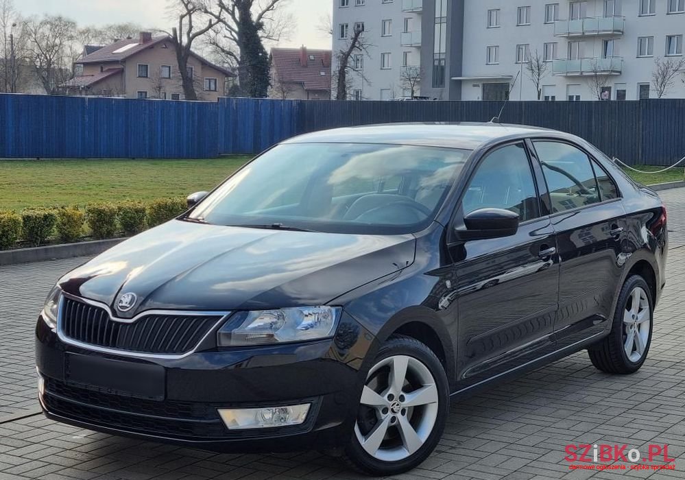 2013' Skoda Rapid 1.2 Tsi Ambition photo #1