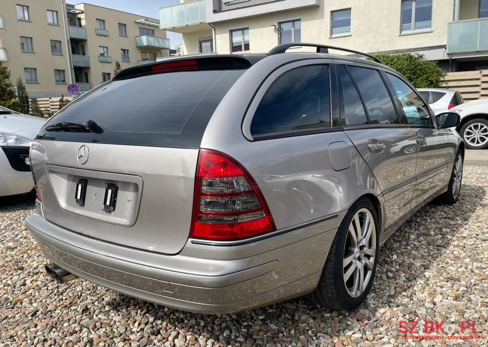 2003' Mercedes-Benz C-Class photo #5