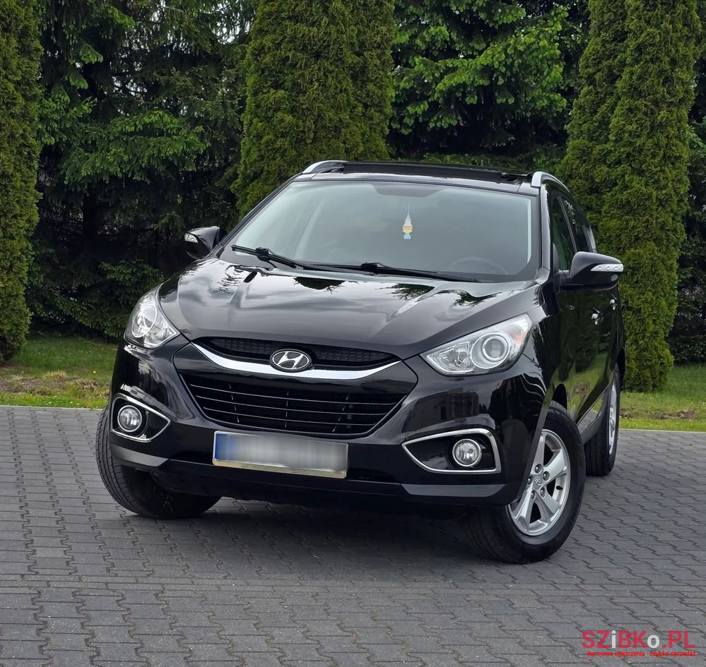 2011' Hyundai ix35 photo #1